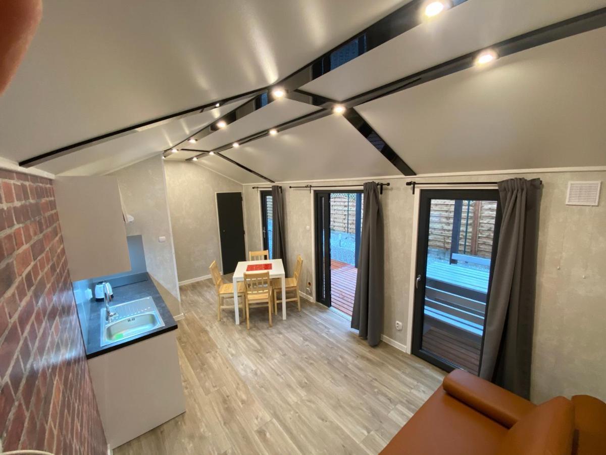 Domy Nad Morzem - Chata Pirata- Tiny House Dziwnów Екстериор снимка