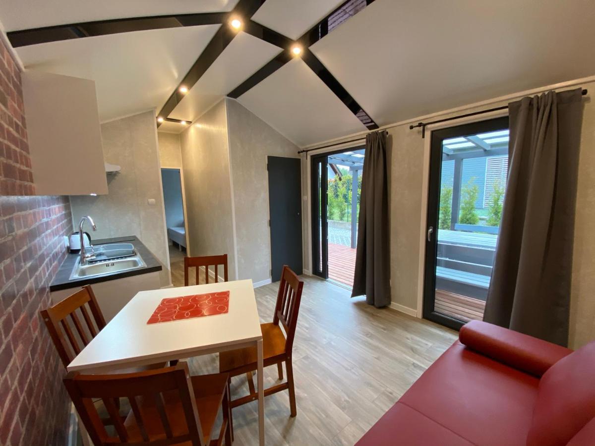 Domy Nad Morzem - Chata Pirata- Tiny House Dziwnów Екстериор снимка